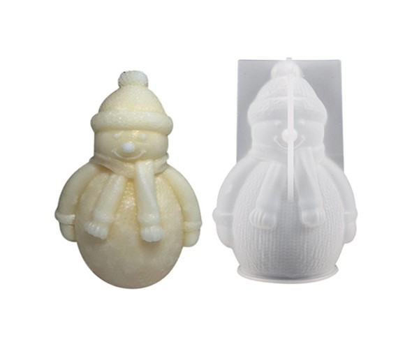 Silikon Mum Kalıbı Yılbaşı Noel Baba Ev Dekorasyon Mum Kalıpları 10x6.8cm GT9565