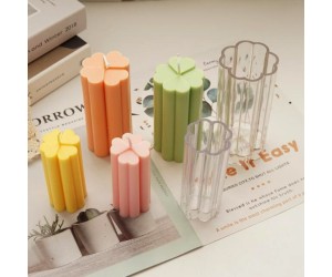 Poli Karbon Mum Kalıbı Mika Mum Kalıbı Büyük Yonca Kalıbı 13cmx6cm GT-6231 Poli Karbon Mum Kalıbı Mika Mum Kalıbı Büyük Yonca Kalıbı 13cmx6cm GT-6231